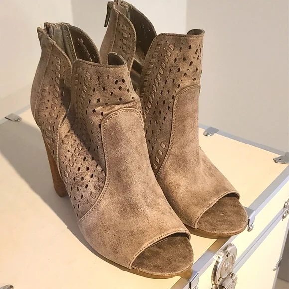 Carlos santana peep toe booties new arrivals